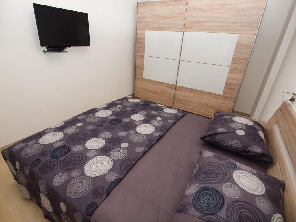 Apartments Karlo Μακάρσκα Δωμάτιο φωτογραφία